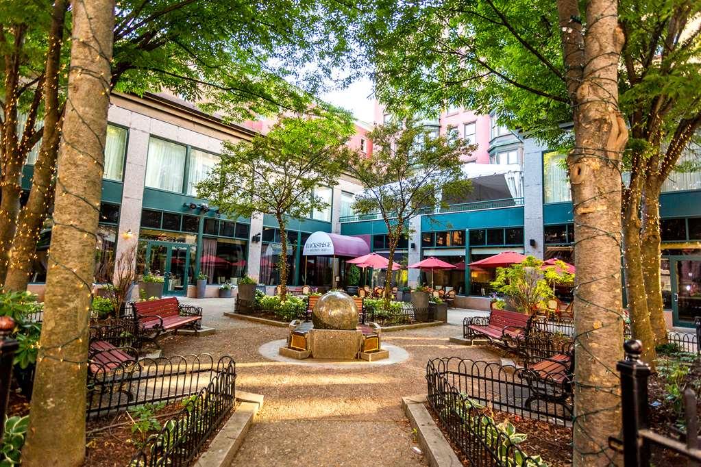 Hotel Providence Bagian luar foto